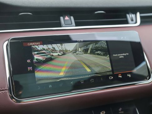 Used 2020 Land Rover Range Rover Evoque R-Dynamic HSE image 24