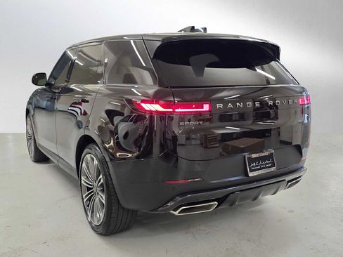 New 2026 Land Rover Range Rover Sport SE AWD/4WD image 3
