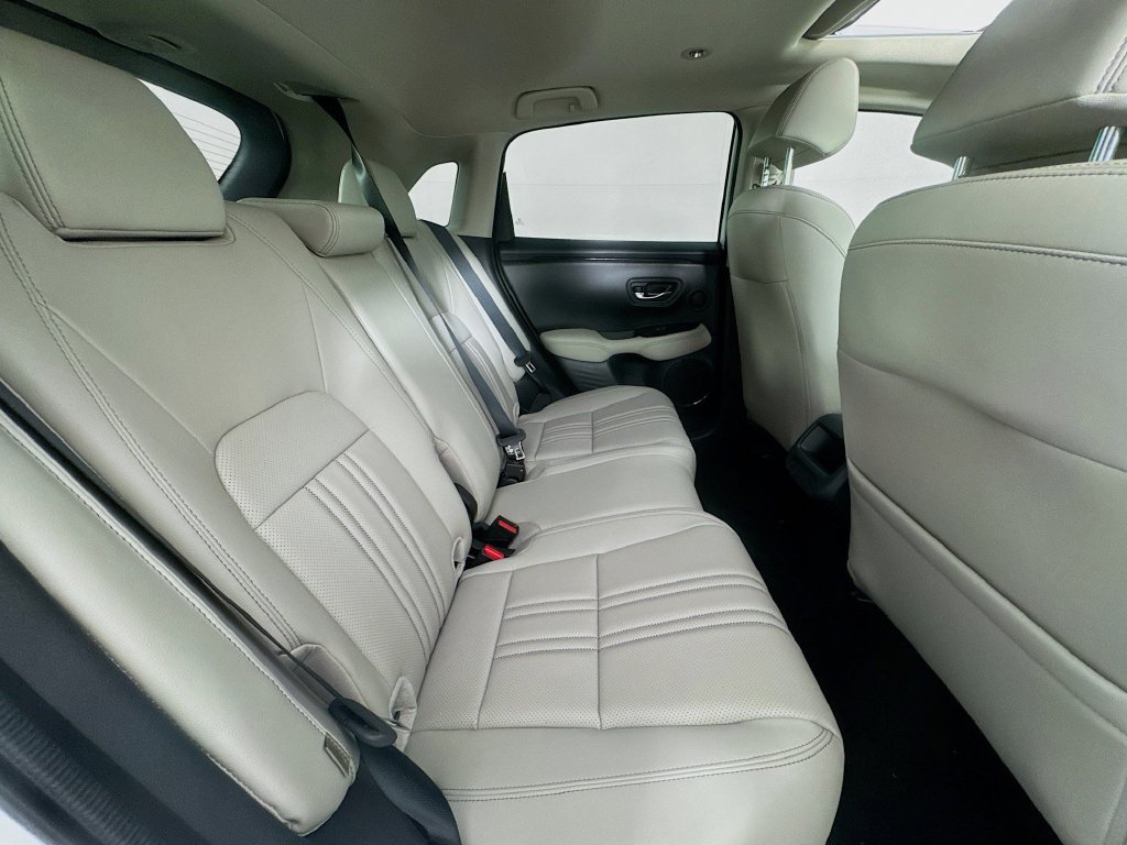Used 2026 Honda HR-V EX-L image 39
