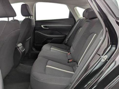 Used 2025 Hyundai Sonata SEL FWD image 17