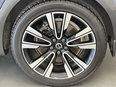 Used 2020 Volvo V60 T5 Cross Country AWD/4WD image 12