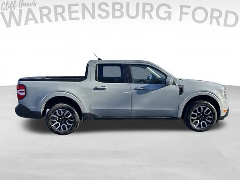 Used 2022 Ford Maverick Lariat image 8