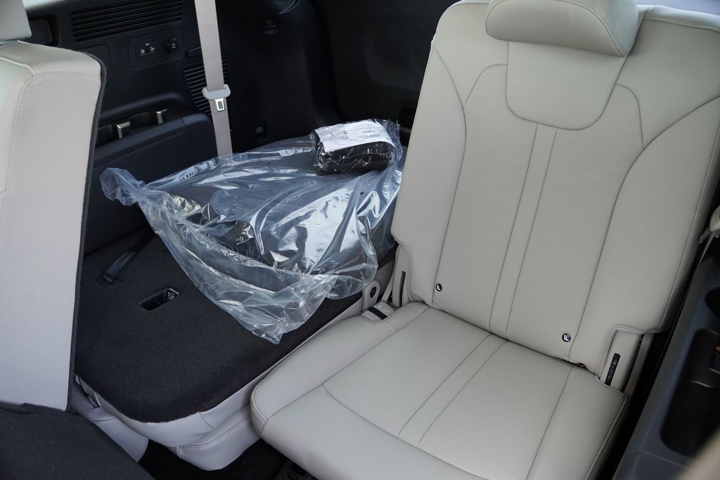 New 2026 Kia Sorento EX AWD/4WD image 12