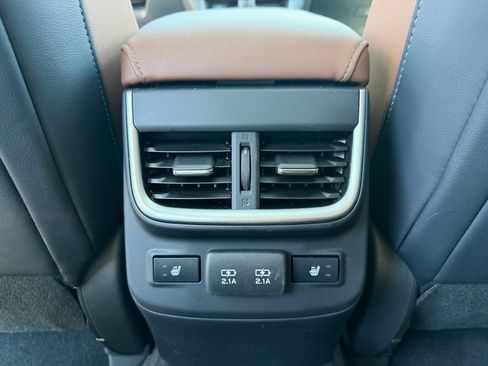 Used 2022 Subaru Outback Touring XT w/ Popular Package #2 AWD/4WD image 27