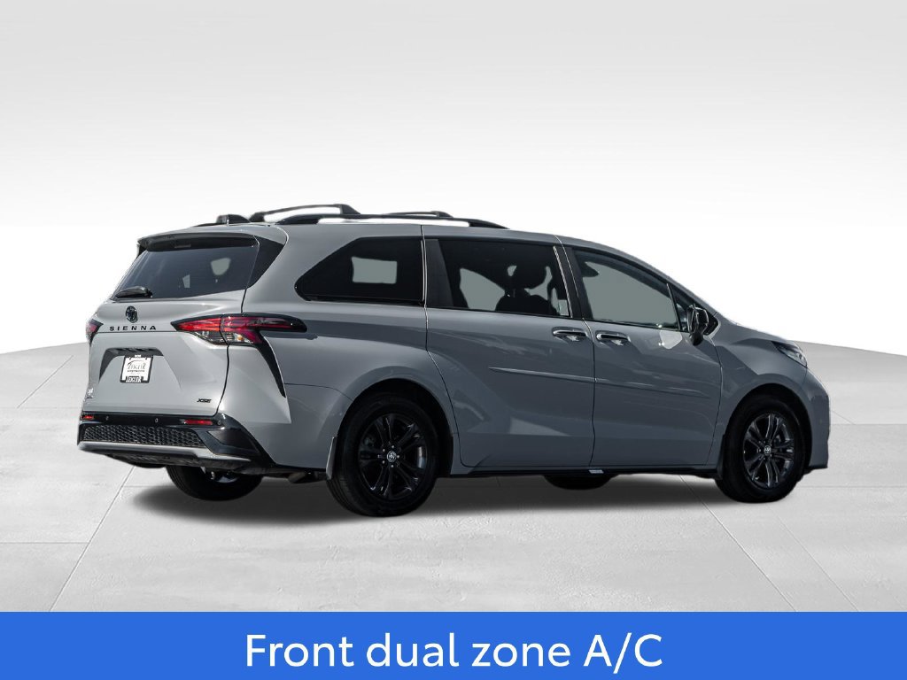Used 2025 Toyota Sienna XSE w/ XSE Plus Package AWD/4WD image 7
