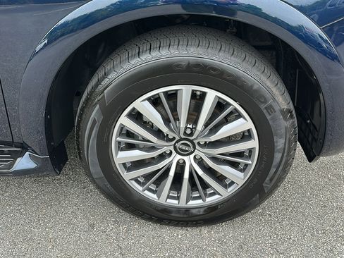 Certified 2023 Nissan Armada SL image 9