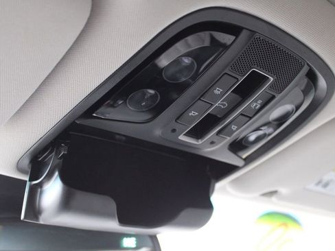 Used 2020 Kia Sorento SX image 49