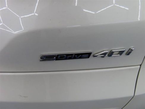 Used 2024 BMW X5 sDrive40i w/ Premium Package RWD image 11