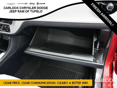 Used 2018 Toyota Corolla L image 39