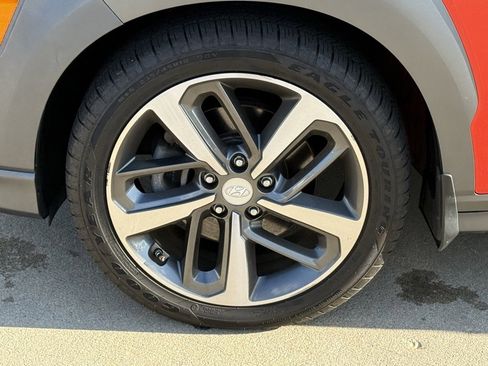 Used 2019 Hyundai Kona Limited image 12