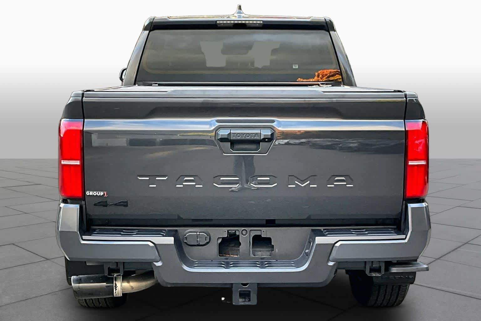 Certified 2025 Toyota Tacoma TRD Sport AWD/4WD image 5