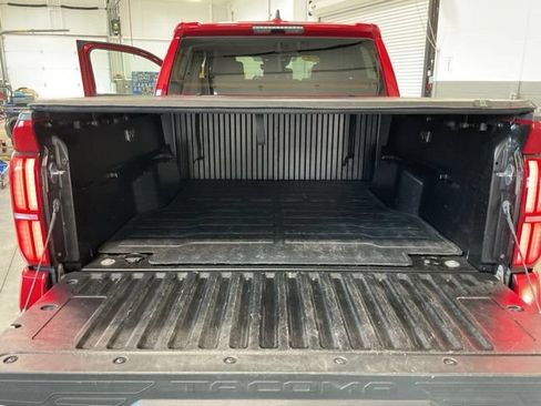 Used 2024 Toyota Tacoma TRD Off-Road AWD/4WD image 20