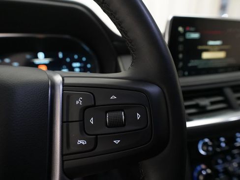 Used 2024 GMC Yukon SLT w/ SLT Luxury Package AWD/4WD image 20