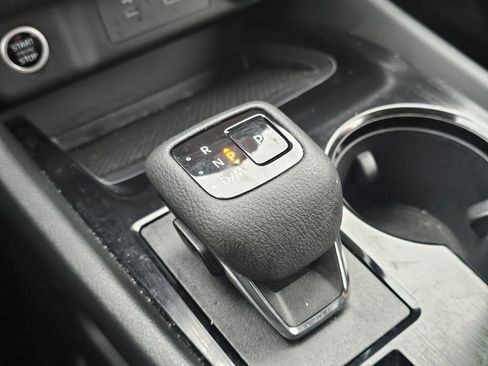 Used 2023 Nissan Rogue SV image 26