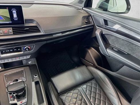 Used 2020 Audi SQ5 Premium Plus w/ Premium Plus Package AWD/4WD image 22