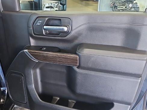 Used 2023 Chevrolet Silverado 2500 LT image 11