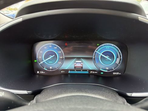 Used 2023 Hyundai Santa Fe SEL Premium w/ Cargo Package image 32