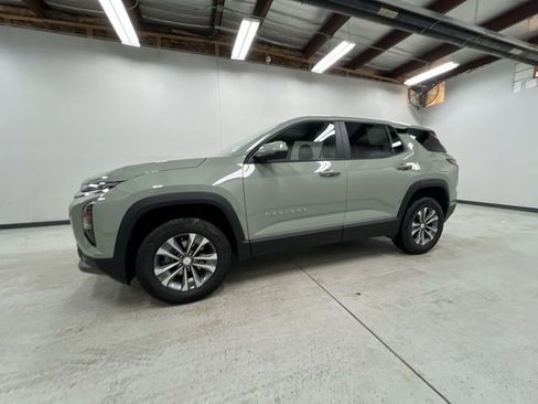 Used 2026 Chevrolet Equinox LT image 5