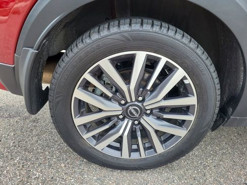 Used 2023 Nissan Kicks SV FWD image 6