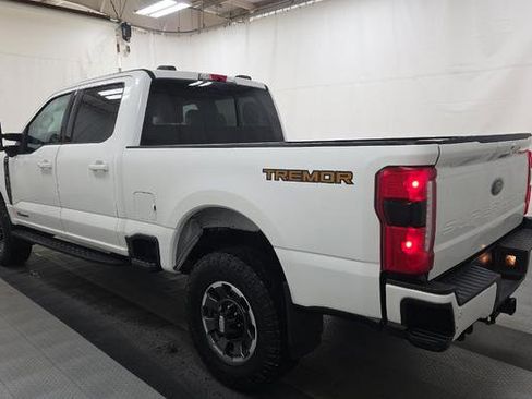 Used 2023 Ford F350 Lariat w/ Lariat Ultimate Package image 4