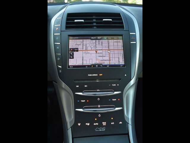 Used 2014 Lincoln MKZ w/ Equipment Group 102A Reserve FWD image 12