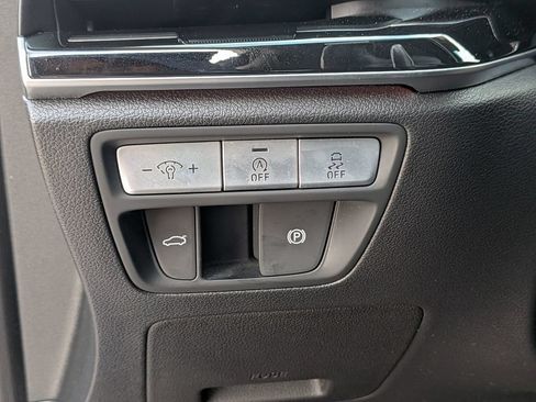 Used 2023 Genesis G80 2.5T RWD image 19