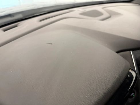 Used 2022 Chevrolet Traverse LT FWD image 66
