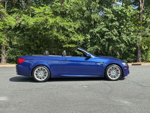 Used 2012 BMW M3 Convertible RWD image 18