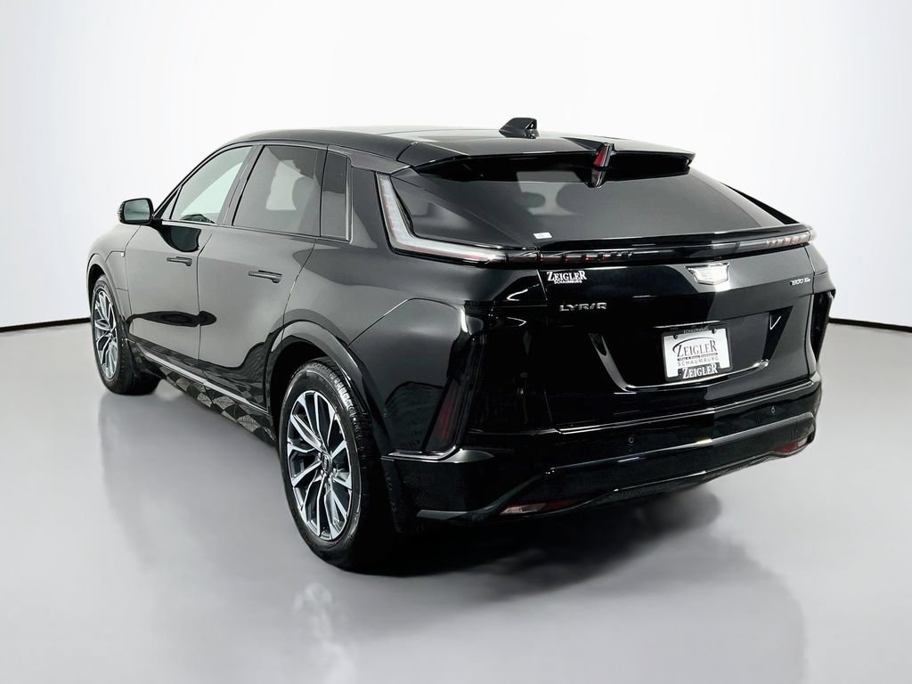 Used 2024 Cadillac Lyriq Sport w/ LPO, Floor Liner Package AWD/4WD image 7