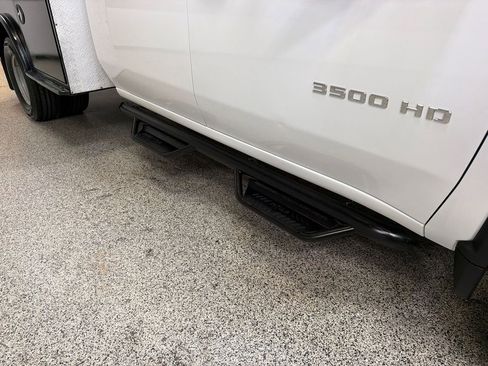 Used 2020 Chevrolet Silverado 3500 W/T w/ WT Convenience Package AWD/4WD image 45