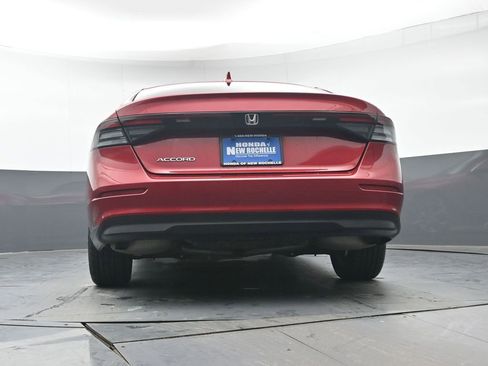 Certified 2023 Honda Accord EX image 34