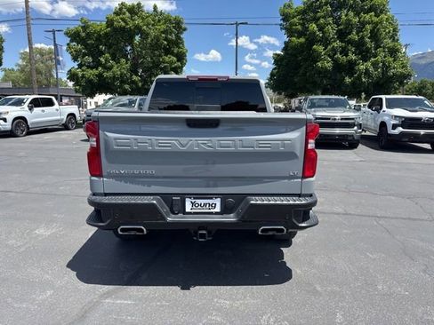 Used 2024 Chevrolet Silverado 1500 LT Trail Boss w/ Convenience Package II AWD/4WD image 6
