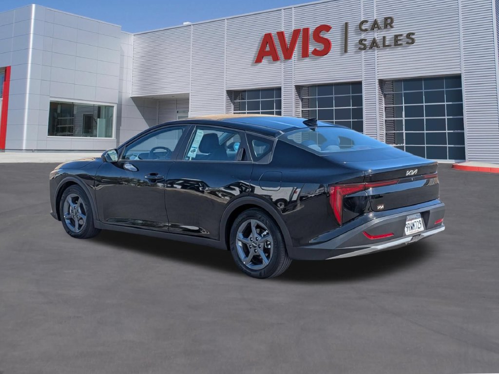Used 2025 Kia K4 FWD image 9