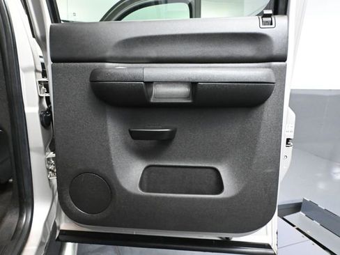 Used 2009 Chevrolet Silverado 1500 LT w/ Power Pack Plus image 38