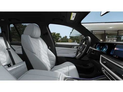 New 2026 BMW X5 xDrive50e w/ M Sport Package AWD/4WD image 9