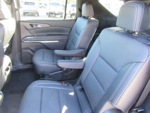 New 2026 Chevrolet Traverse LT w/ Driver Confidence Package image 15