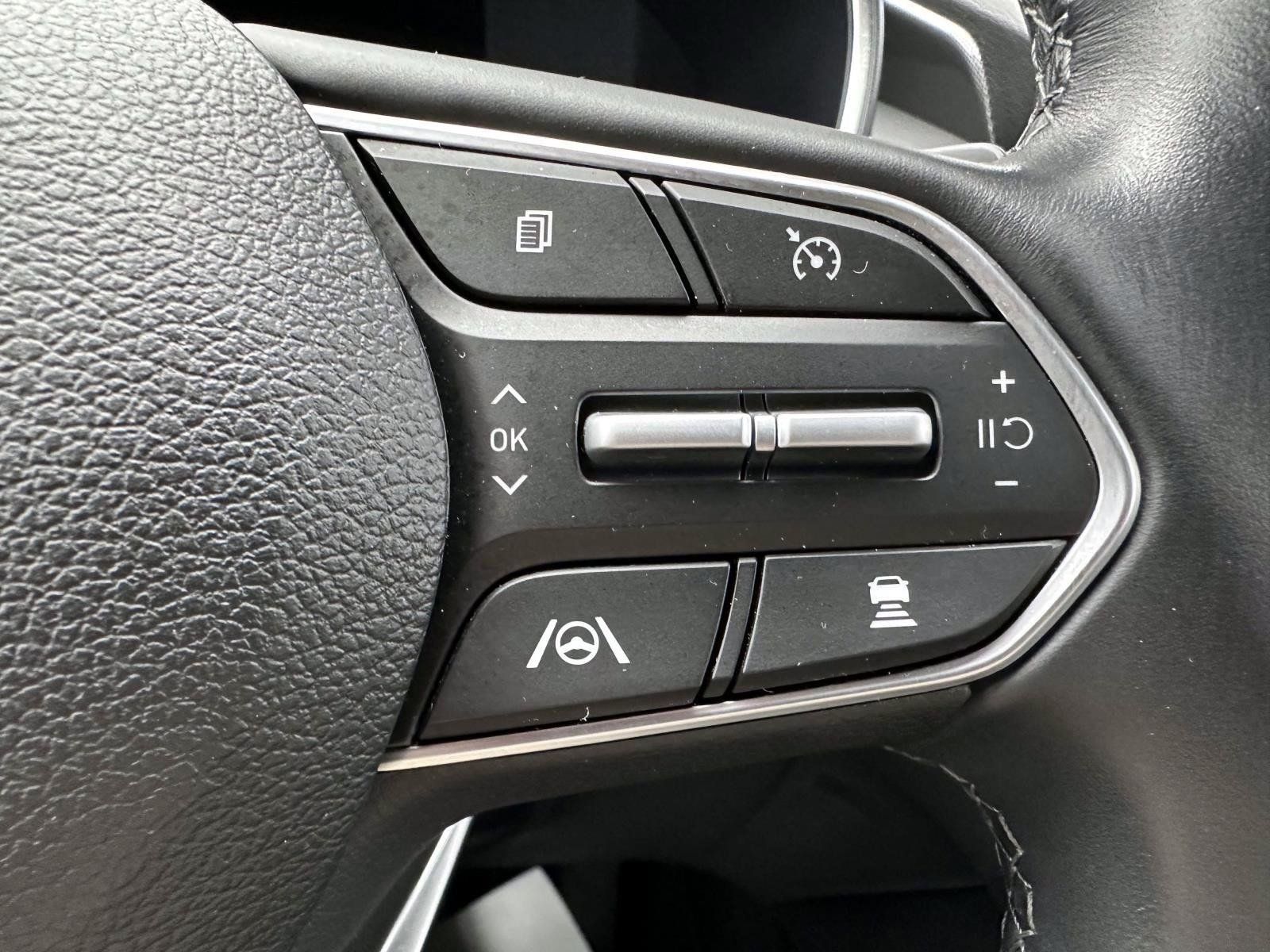 Used 2023 Hyundai Santa Fe SEL AWD/4WD image 18