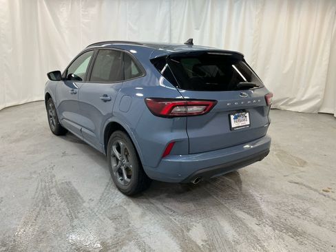 Used 2024 Ford Escape ST-Line image 3