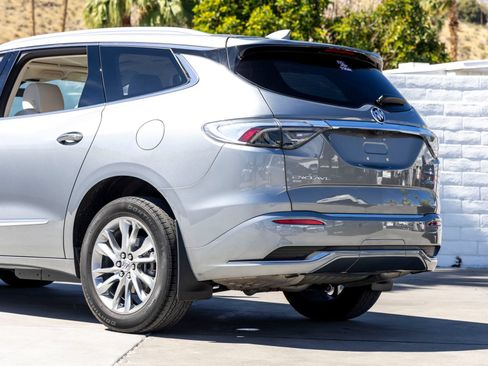 Used 2023 Buick Enclave Avenir w/ Avenir Technology Package AWD/4WD image 2