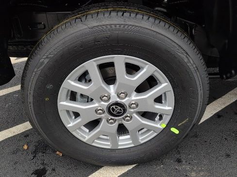 New 2025 Toyota Tacoma SR5 image 6