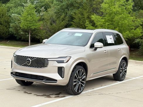 New 2026 Volvo XC90 B6 Plus w/ Protection Package Premier AWD/4WD image 2