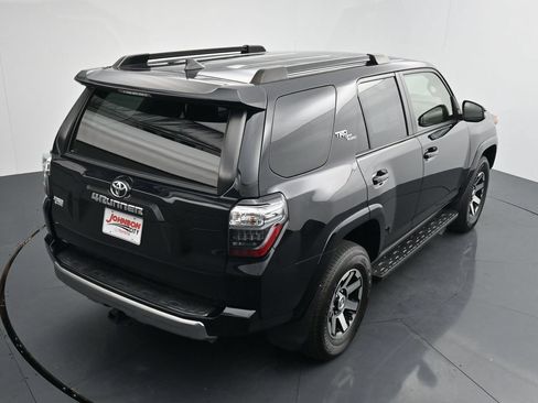 Used 2023 Toyota 4Runner TRD Off-Road Premium AWD/4WD image 34