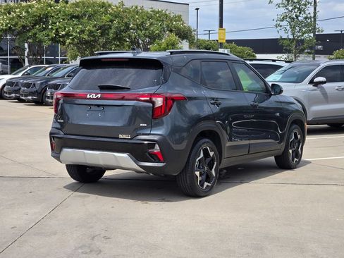 New 2026 Kia Seltos S AWD/4WD image 4