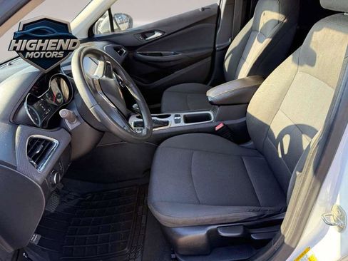 Used 2018 Chevrolet Cruze LS image 13