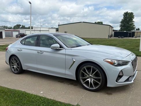 Used 2021 Genesis G70 2.0T w/ Prestige Package RWD image 3