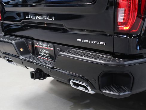 Used 2026 GMC Sierra 1500 Denali Ultimate AWD/4WD image 22