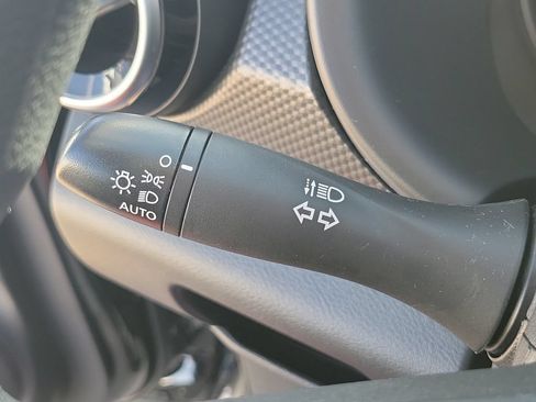 Used 2024 Nissan Kicks SV FWD image 14