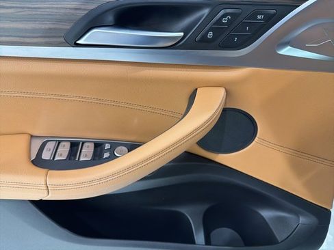 Used 2021 BMW X3 xDrive30i w/ Parking Assistance Package image 11