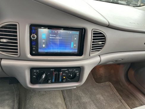 Used 2001 Buick Century Custom w/ Premium Pkg image 38