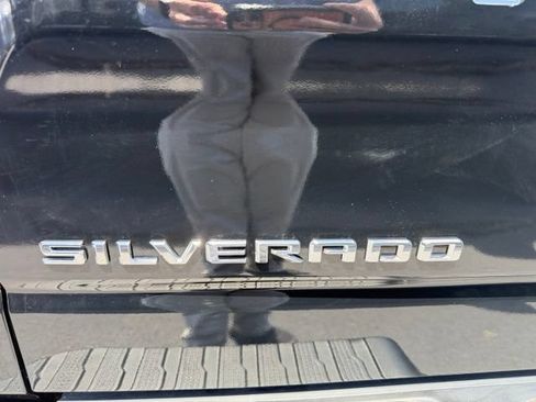 Used 2020 Chevrolet Silverado 1500 RST AWD/4WD image 10